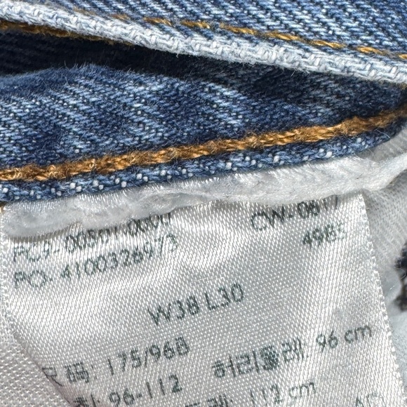 Levi’s Men’s 501 Original Shrink to Fit Button Fly Men’s Straight Blue Jeans 38 - Picture 16 of 16